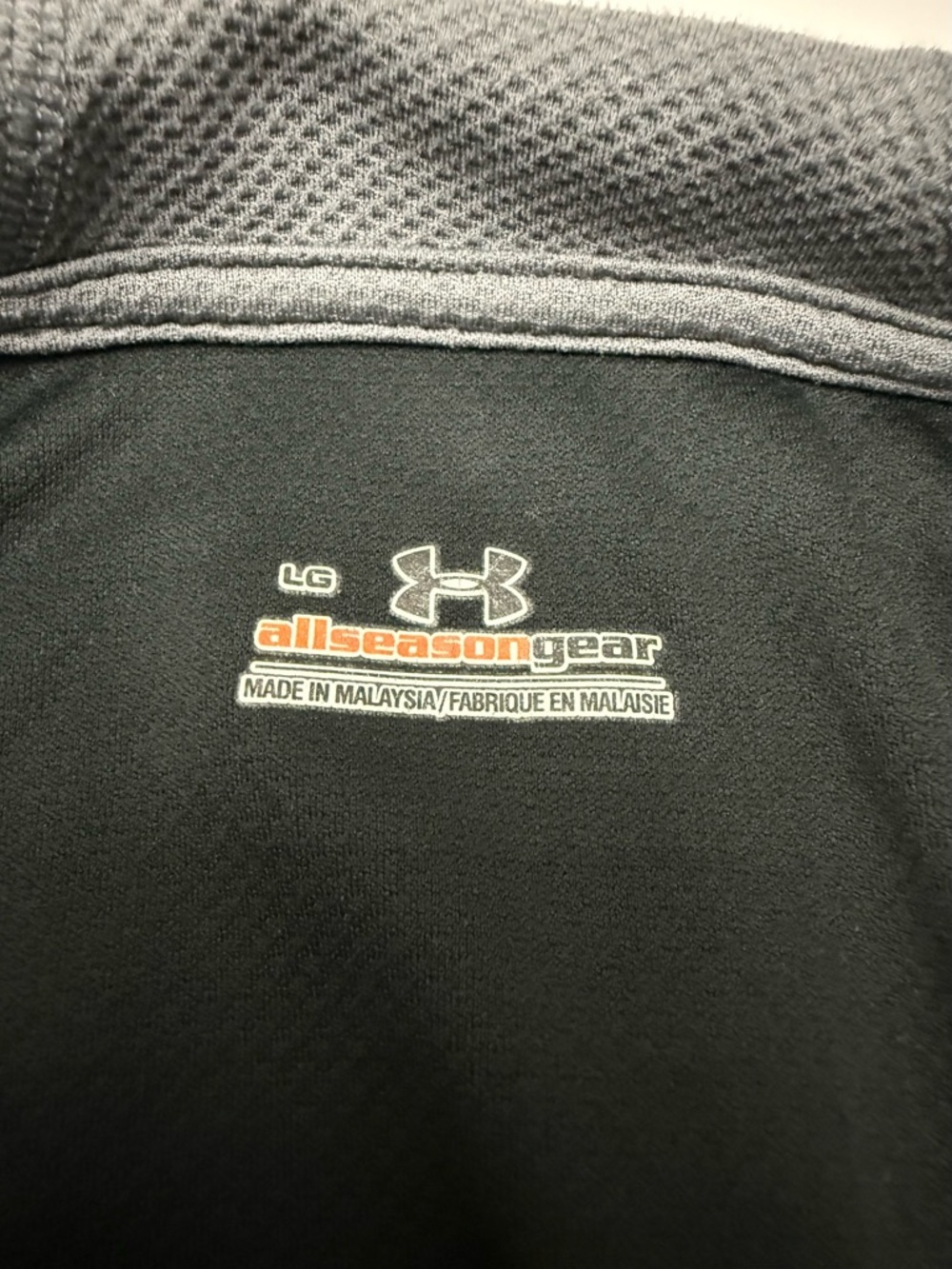 Under Armour 1/4 Zip Pullover Black All Season Gear Men’s Large - Picture 4 of 9